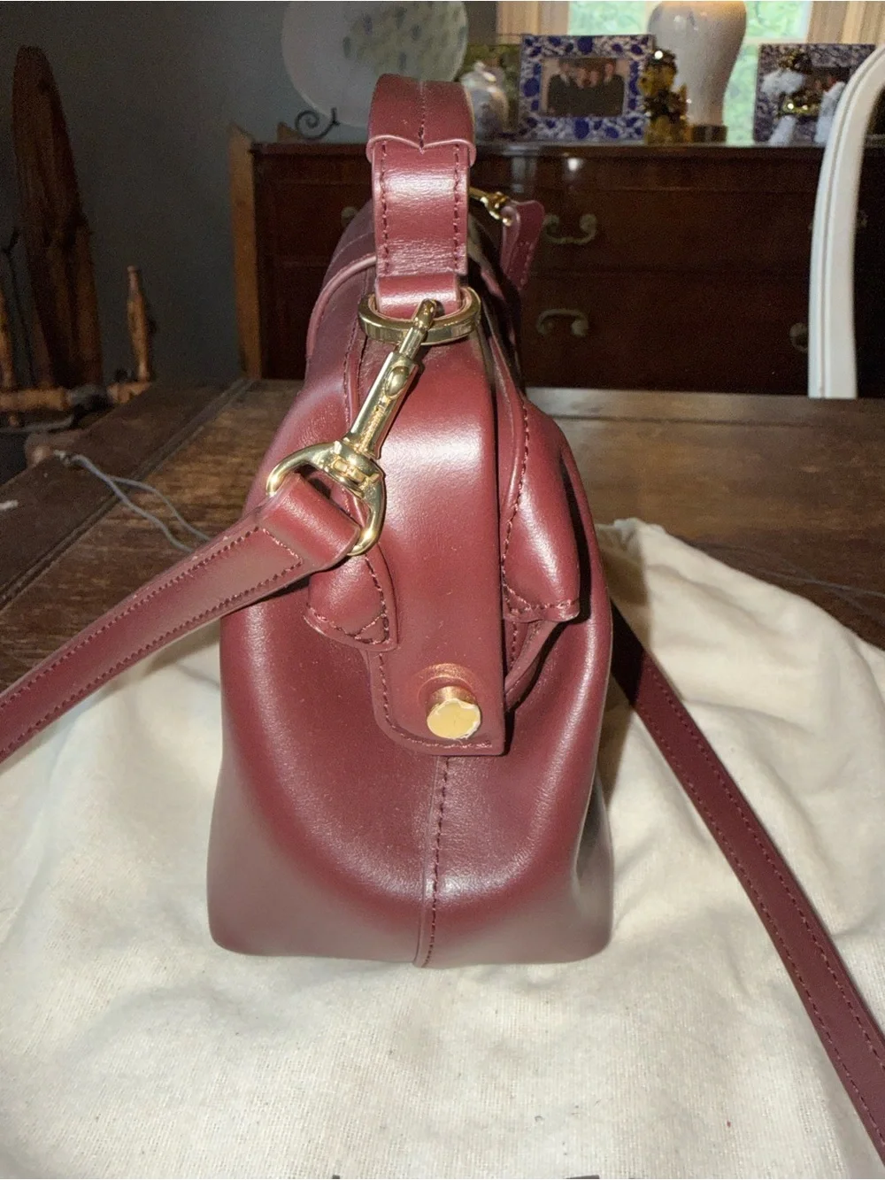 EUC LINJER The Doctor's Bag Burgundy Leather used three times! Includes dust bag